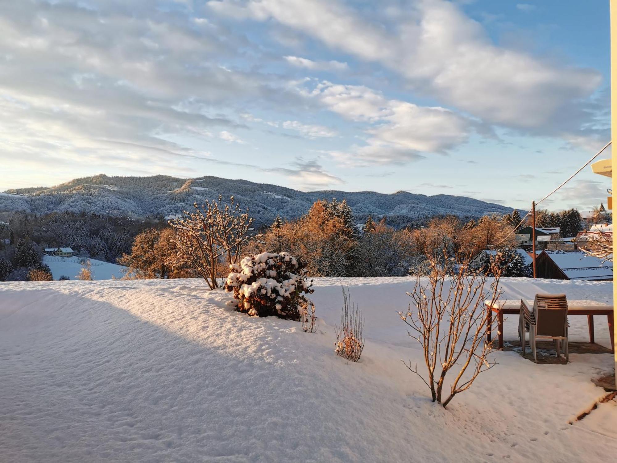 Traumhaftes Ferienhaus Am Lateinberg - 8455 Eibiswald Suedsteiermark Exteriör bild